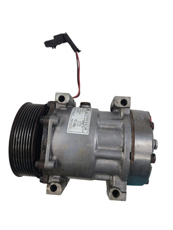 AC Compressor Fits 03-05 DODGE 2500 PICKUP 641787