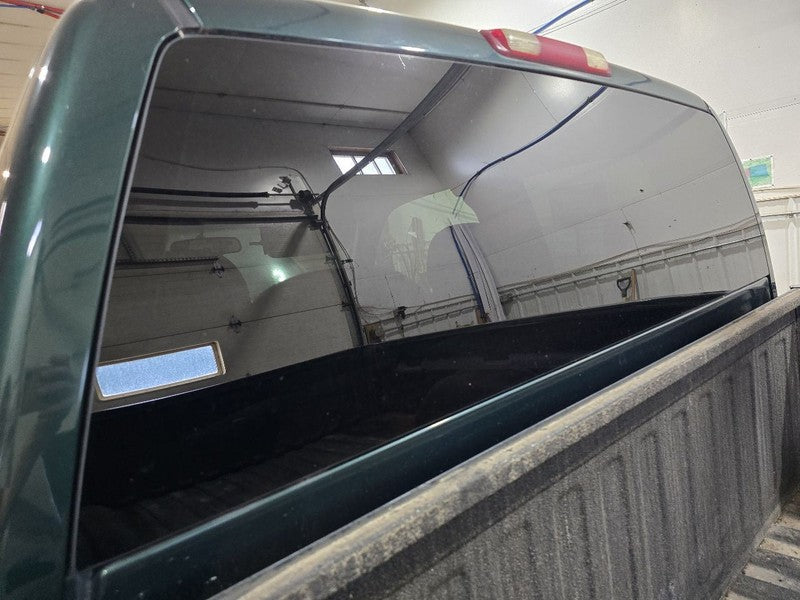 Back Glass Classic Style Creased Door Skin Fits 99-07 SIERRA 1500 PICK