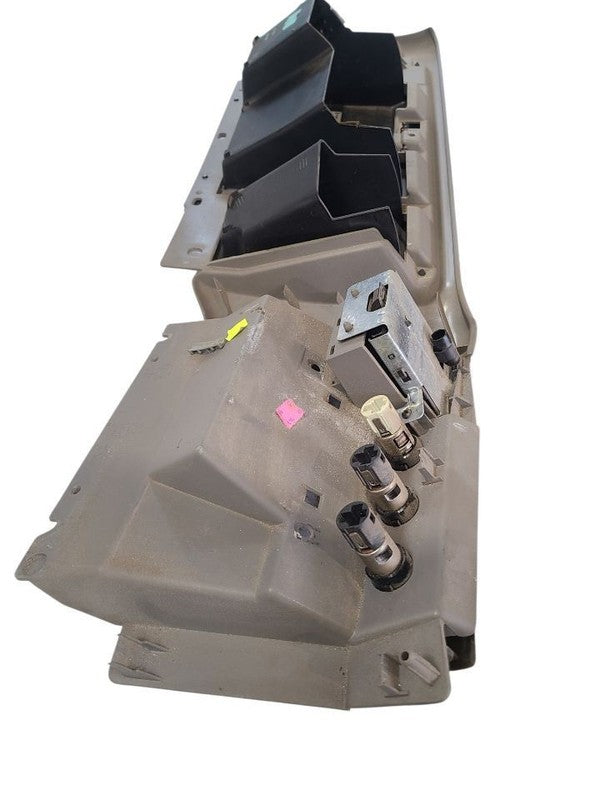 SILVRDO15 2000 Glove Box 662561