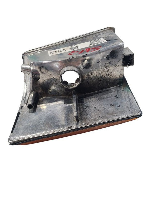 Driver Corner/Park Light Side Marker Fits 93-98 GRAND CHEROKEE 672504