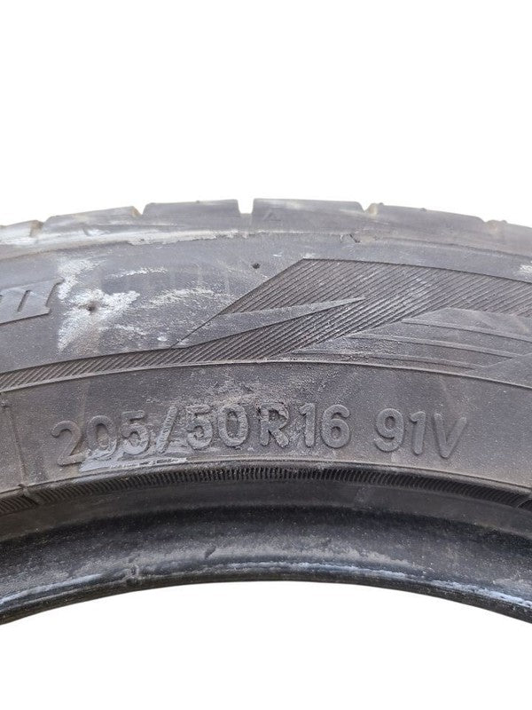 1 Used Tire 205-50-16 Extensa HP 8/32 665148