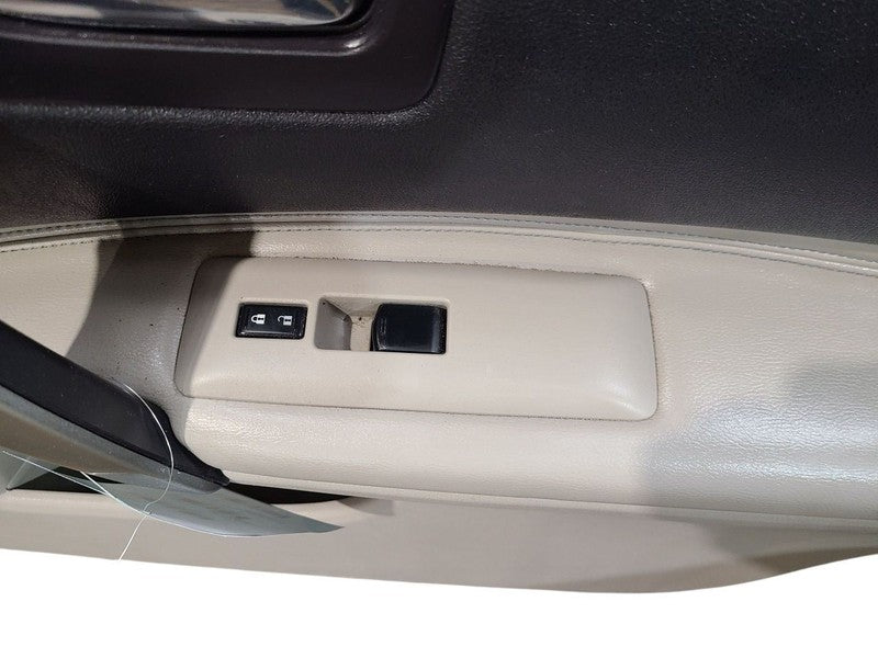 ROGUE     2008 Front Door Trim Panel 648819