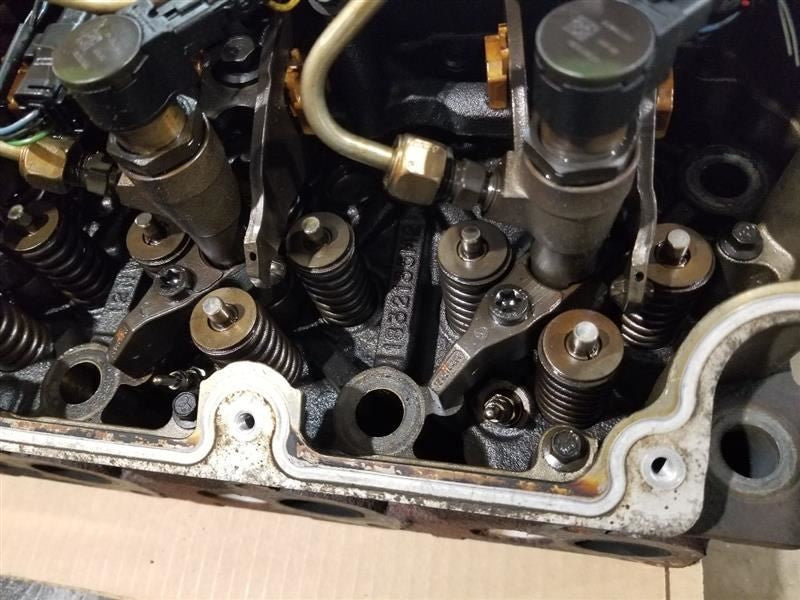 Cylinder Head 6.4L Diesel Fits 08-10 FORD F250SD PICKUP 561553