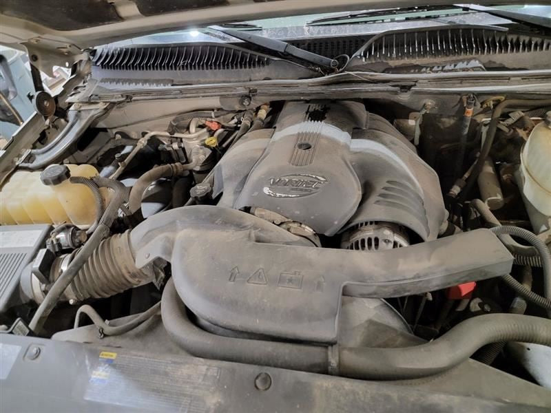 Passenger Right Headlight Fits 03-04 ESCALADE 566654