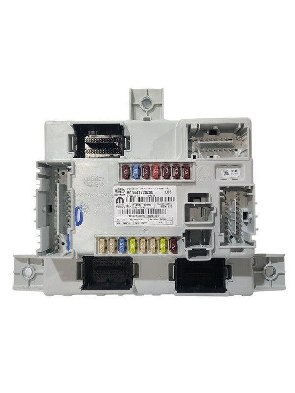 GIULIA    2019 Fuse Box Cabin 658022