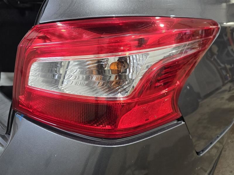 Passenger Tail Light Quarter Panel Mounted Fits 16-19 SENTRA 588585