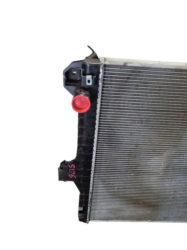 Radiator Fits 03-05 DODGE 2500 PICKUP 641785