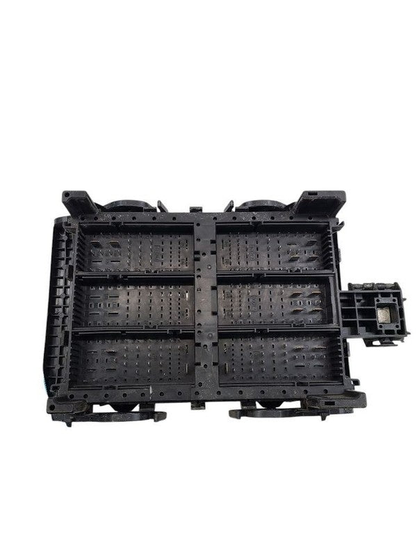 Fuse Box Engine Fits 15-20 ESCALADE 620975