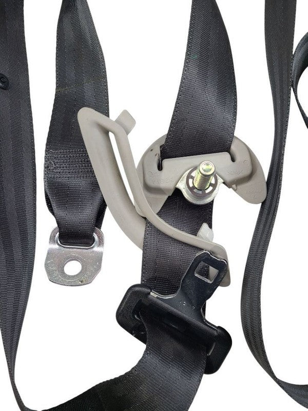 CT200H    2013 Seat Belt Rear 621277