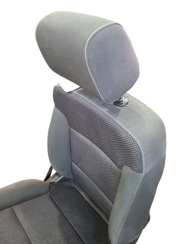 Passenger Front Seat Bucket And Bench Fits 15-19 SIERRA 2500 PICKUP 64