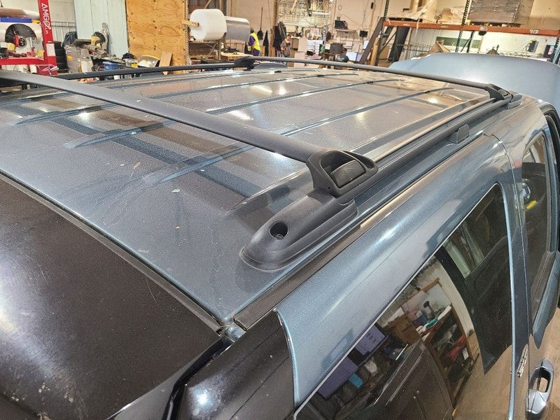 YUKON     2009 Luggage Rack 670118