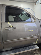 Passenger Front Door Fits 11-14 SIERRA 2500 PICKUP 635255