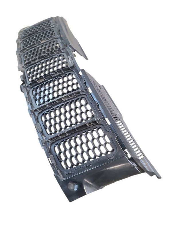 Grille Overland VIN C 7th Digit Upper Fits 14-16 GRAND CHEROKEE 667415