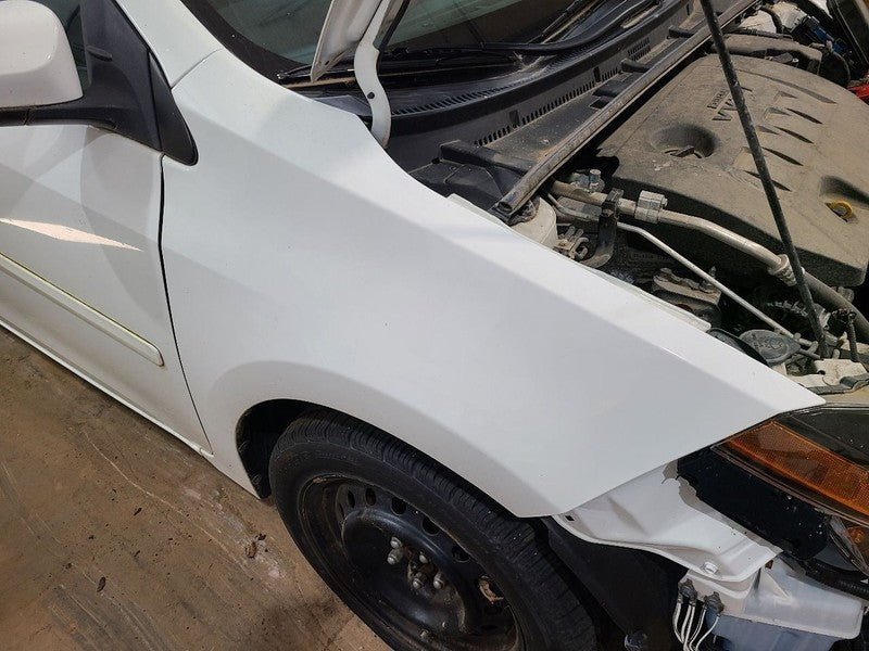 Passenger Right Fender Sedan Fits 14-19 COROLLA 678053