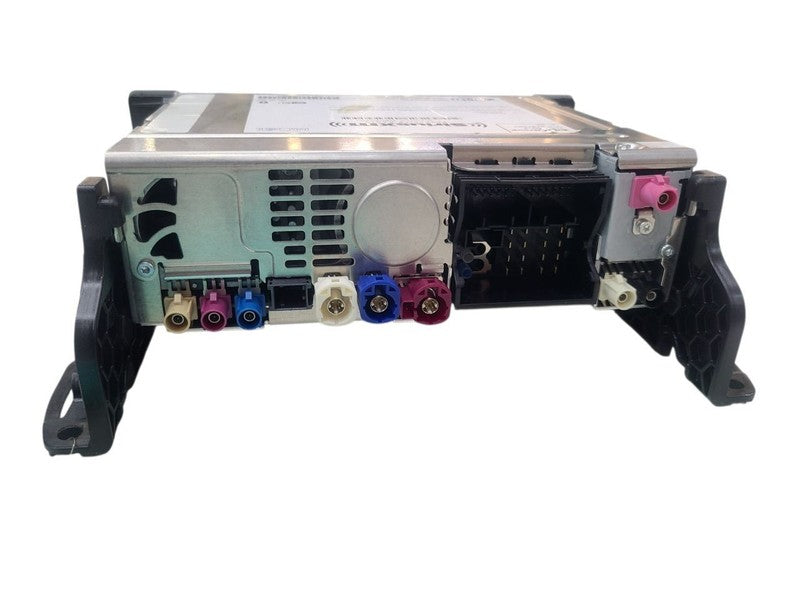 Audio Equipment Radio Receiver AM-FM ID 65125A7A178 Fits 20-22 X2 6747