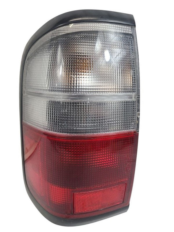 Driver Left Tail Light Fits 97-00 INFINITI QX4 658260