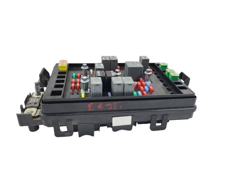 Fuse Box Engine Fits 02-03 BRAVADA 591580