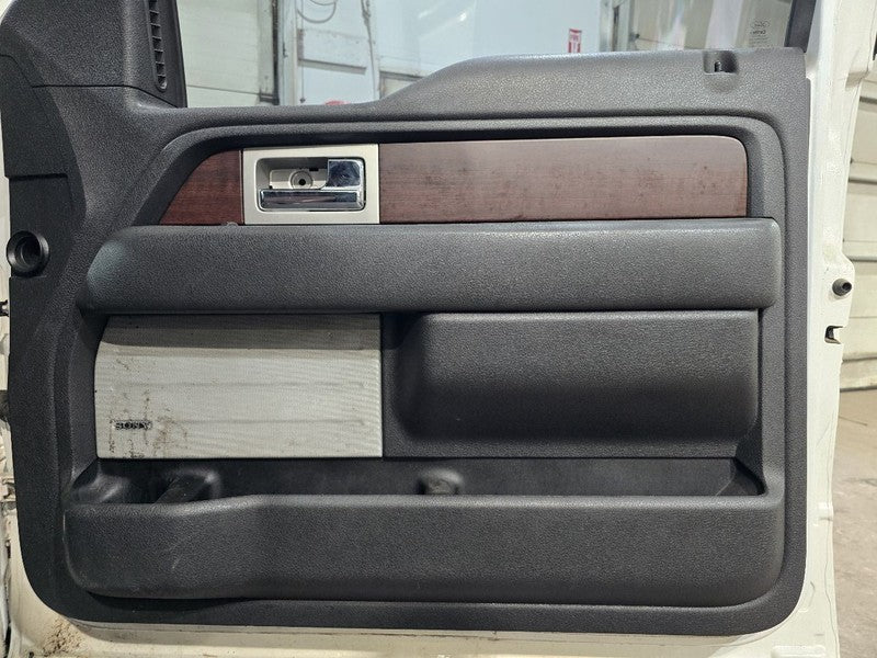 F150      2013 Front Door Trim Panel 633768