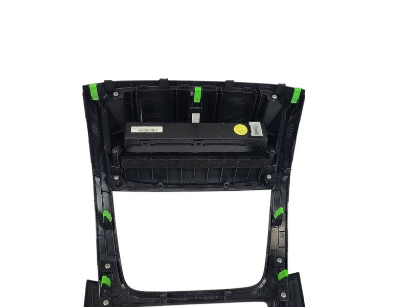 SORENTO   2014 Dash Bezel 607395