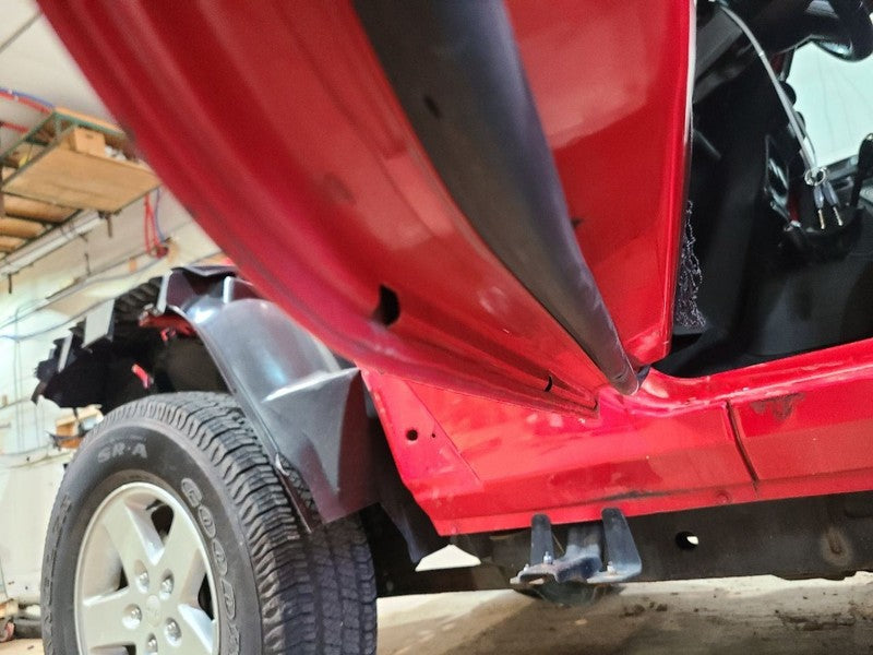 Driver Front Door VIN W 6th Digit Jk Body Full Door Fits 11-18 WRANGLE