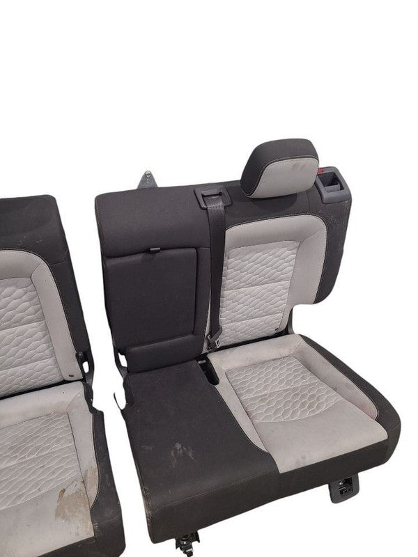 EQUINOX   2018 Seat Rear 605358