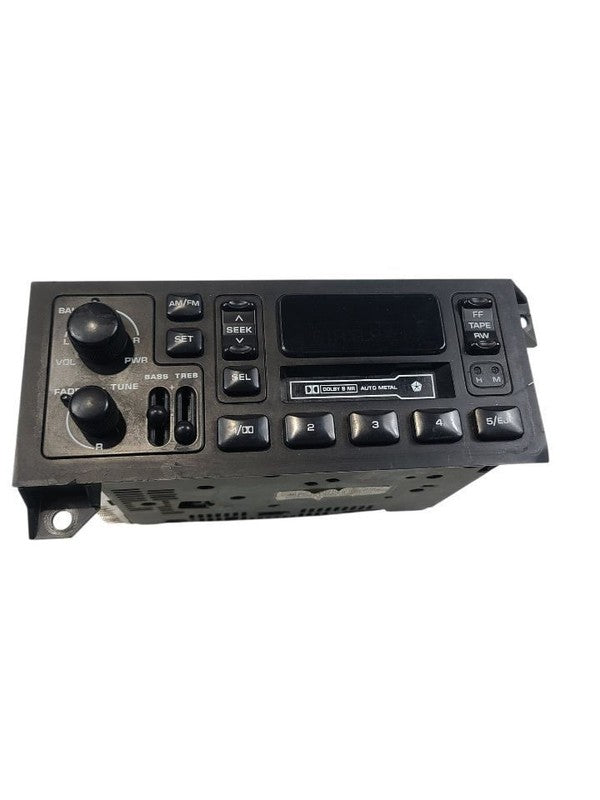 Audio Equipment Radio Receiver Am-fm-cassette Fits 95-03 DODGE 1500 VA
