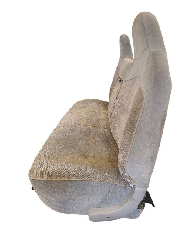 F250      1996 Front Seat 676281