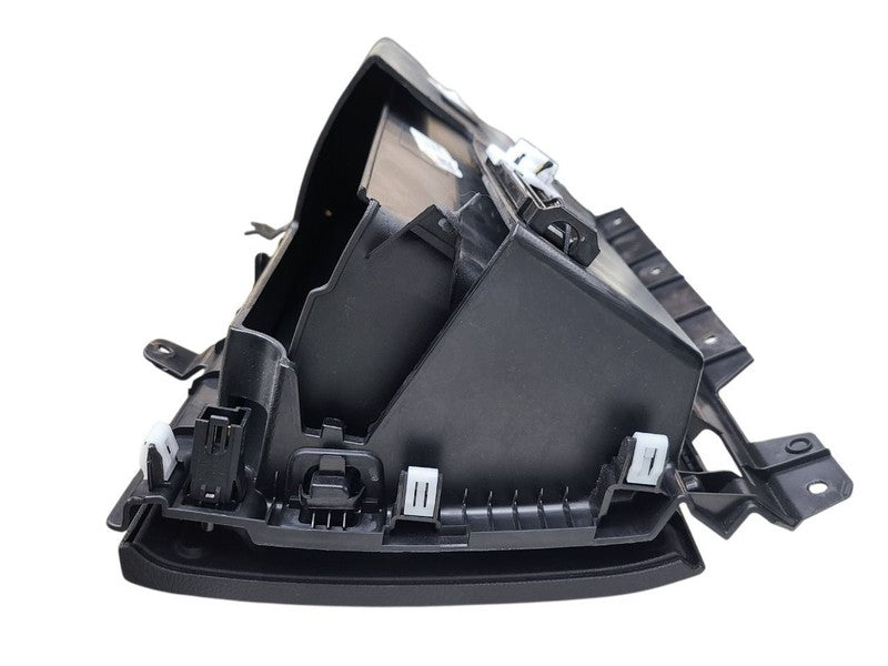 RAM1500   2022 Glove Box 679936