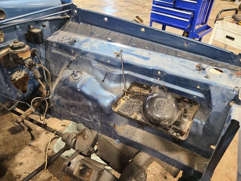 DART      1963 Front Clip 671910
