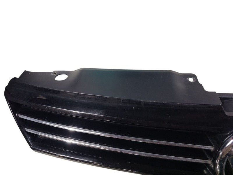 Grille Sedan Base Upper With Chrome Fits 11-14 JETTA 654644