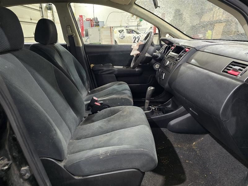 Passenger Door Handle Exterior Assembly Door Front Fits 07-12 VERSA 60