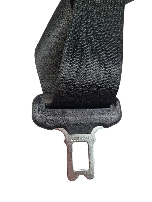 NX200T    2017 Seat Belt Rear 602128
