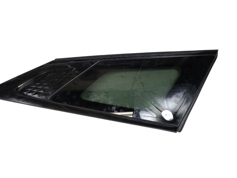 Passenger Quarter Glass US Built High Gloss Black Trim Fits 23 SPORTAG