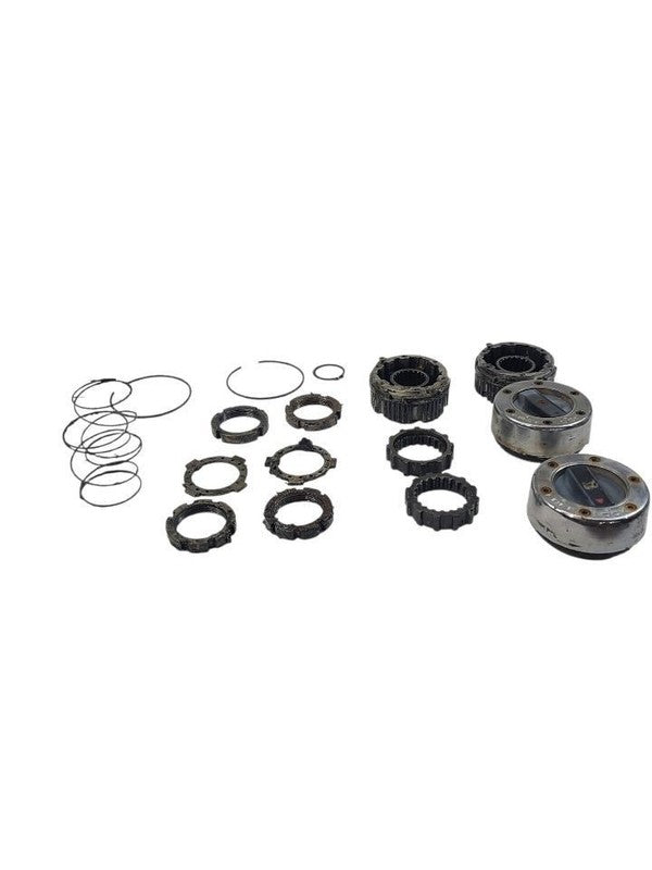 TCHEV10   1987 Locking Hubs 654089