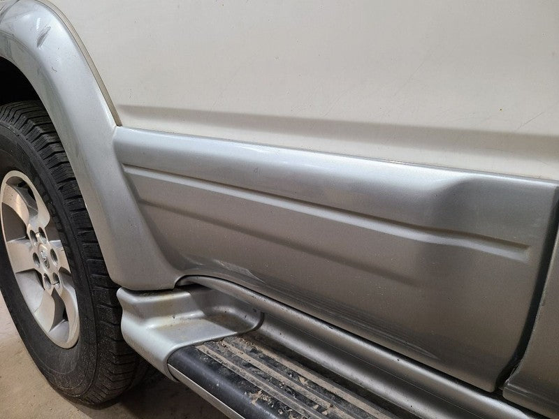 Passenger Rear Side Door Limited Body Side Moulding Fits 96-02 4 RUNNE