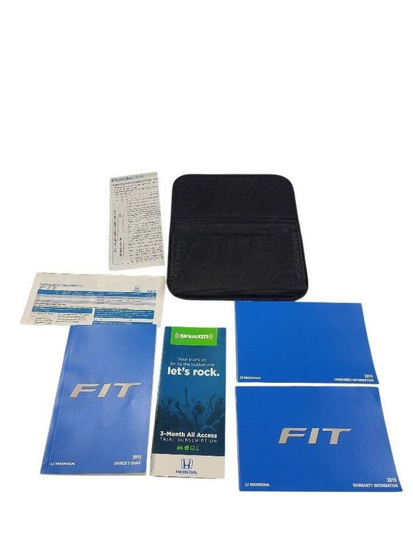 FIT       2019 Owners Manual 649366