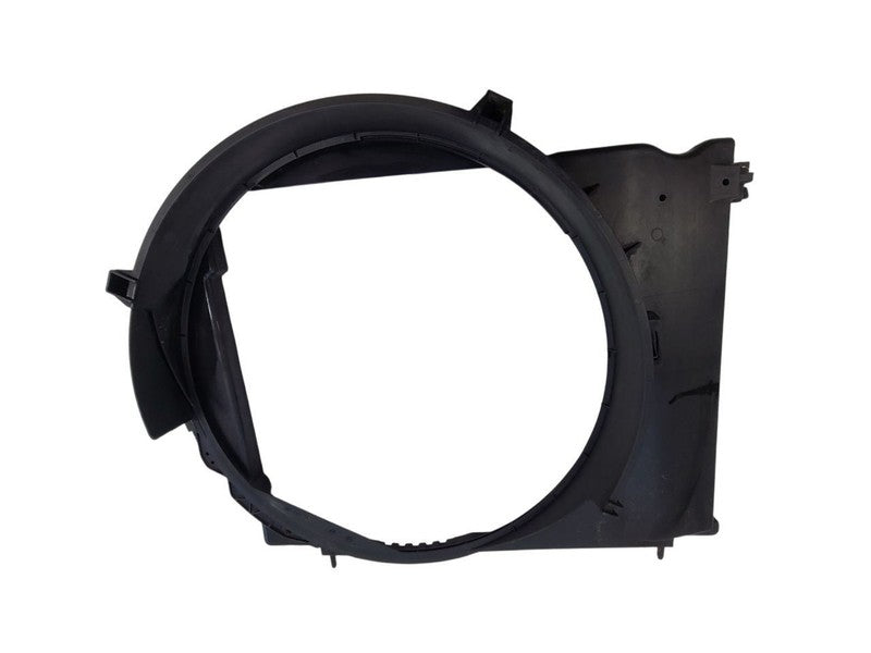 H3        2006 Radiator Shroud 679903