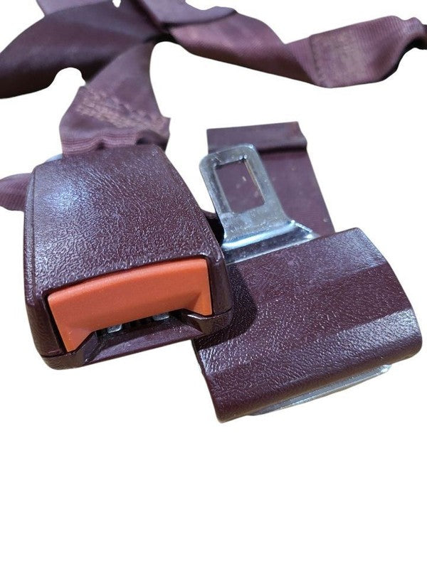 TGMC2500  1995 Seat Belt Rear 625174