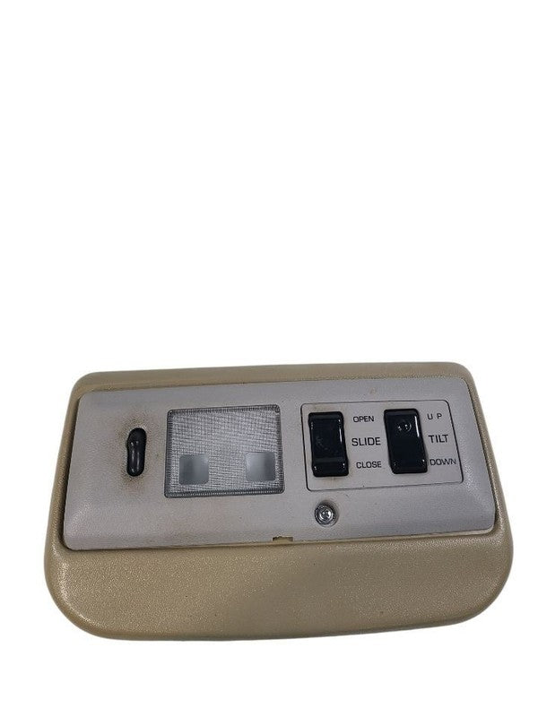 LANDCRUIS 1996 Console Front 657959