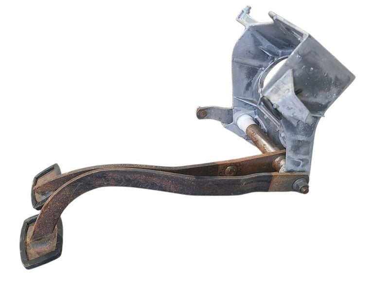 F250      1998 Pedal Brake/Clutch 666817