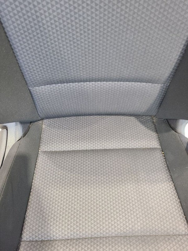 Passenger Front Seat Model Cloth Manual Non-heated Fits 20-22 SOUL 669