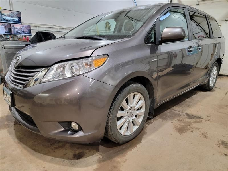 Passenger Right Air Bag Passenger Dash Fits 15-19 SIENNA 572413