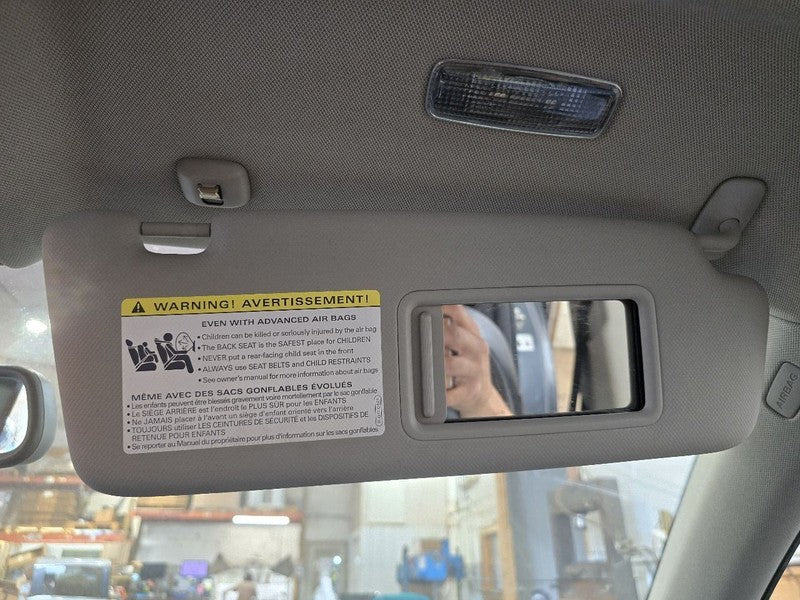 Passenger Sun Visor Without Illumination Fits 09-12 AUDI Q5 639032