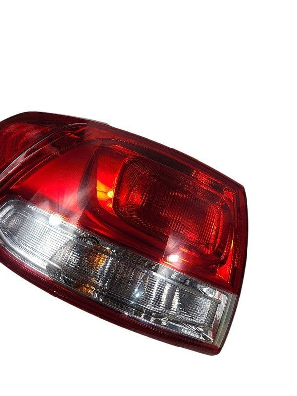 Driver Tail Light Quarter Panel Mounted Incandescent Fits 16-18 SORENT