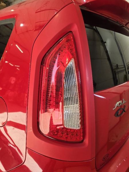 Driver Tail Light Red Outer Surround LED Fits 12-13 SOUL 600352