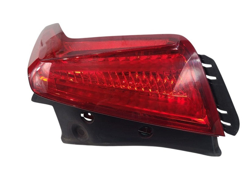 Passenger Right Tail Light Fits 17-19 XT5 662600