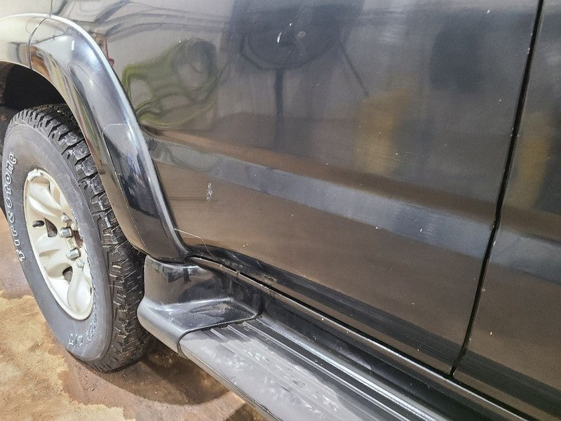 Passenger Rear Side Door SR5 Privacy Tint Glass Fits 00-02 4 RUNNER 67