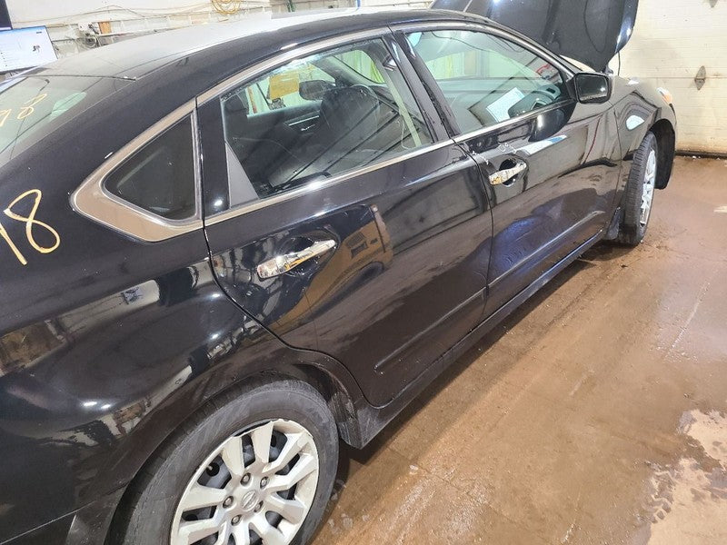 Passenger Tail Light Decklid Mounted Fits 18 ALTIMA 665380