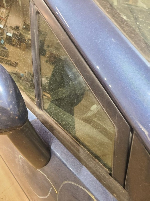 Passenger Right Front Door Vent Glass Fits 15-21 WRX 650906