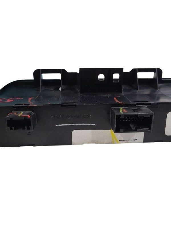 SILVRDO15 2017 Dash/Interior/Seat Switch 645521